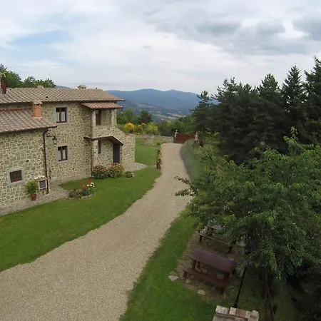 Farm stay Podere Il Corniolino Poppi